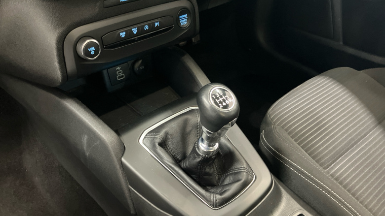 Ford Focus 1.0 EcoBoost Titanium 5dr Petrol Estate